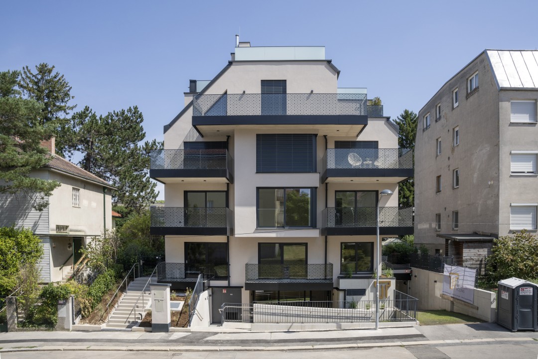 Villa Schönbrunn Straßenansicht